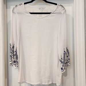 Counterparts Womans White Tunic Blouse